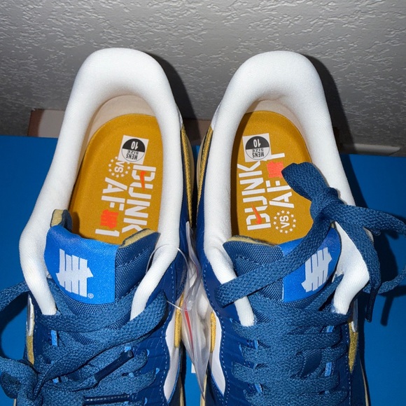 Nike/Undefeated Air Force 1 Low SP - Picture 6 of 12